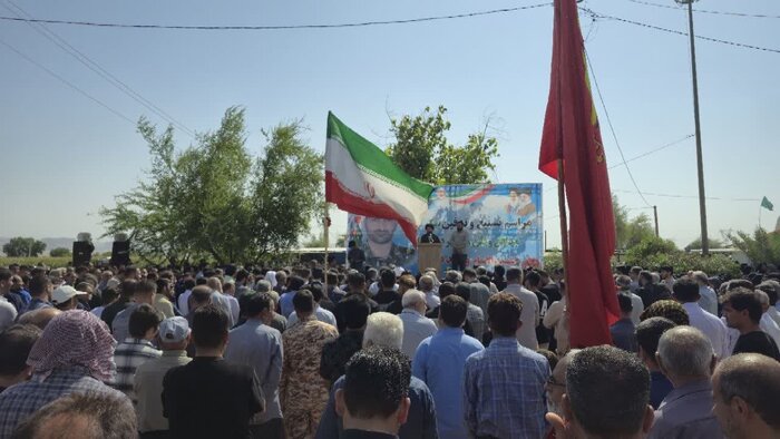 پیکر شهیدمدافع وطن «وحید دالوند» در اندیمشک تشییع شد