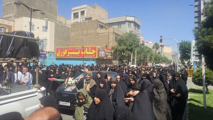 تشییع پیکر شهید تجاوز رژیم صهیونیستی در صالحیه بهارستان