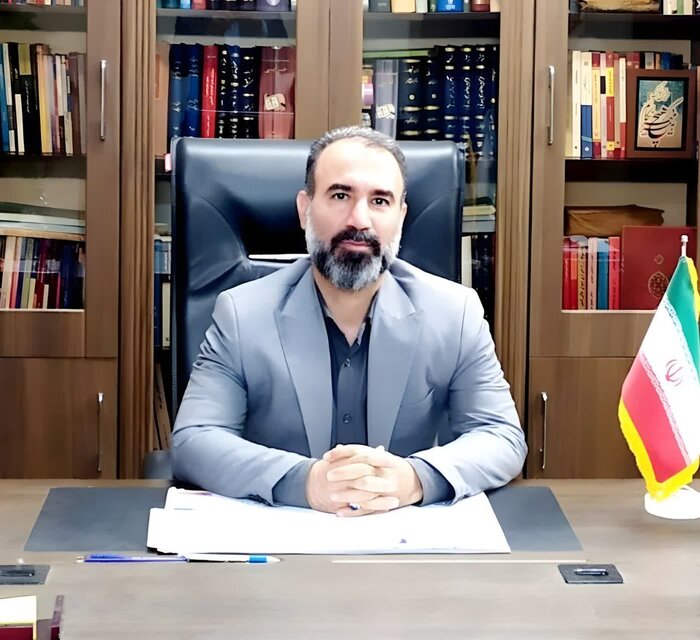 هادی امیری زاده استاد دانشکده حقوق