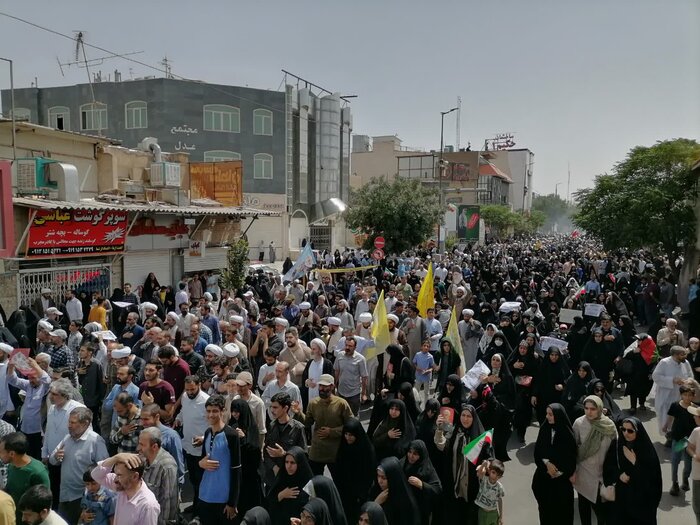 تشییع باشکوه پنج شهید حمله جنایتکارانه رژیم صهیونیستی در قم