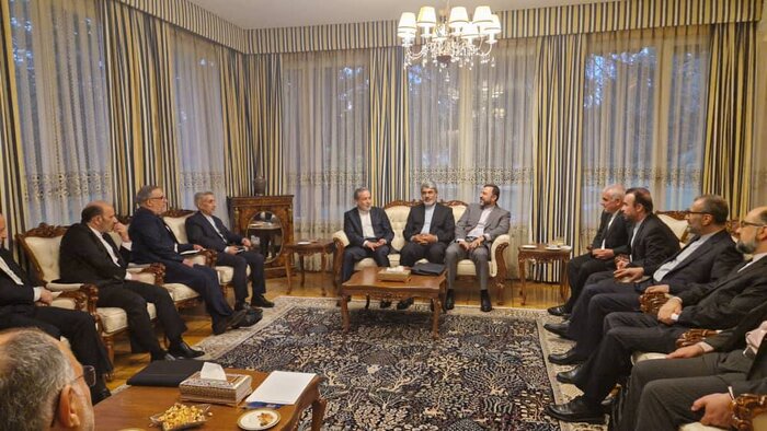 میدانگشایی دیپلماسی در قلب اروپا/ سه هدف مهم سفر عراقچی در ژنو چه بود؟