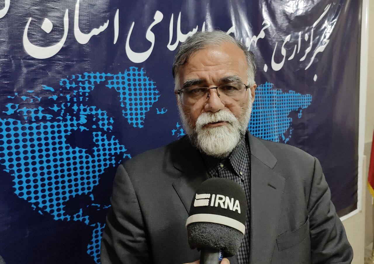دستگاه های فرهنگی در فرهنگ سازی مقاومت پیش قدم باشند