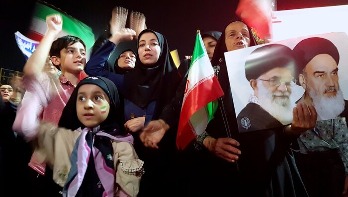 وحدت و همدلی میان مردم و مسئولان ارزشمند و غرورآفرین است/ ضرورت توجه جدی به نفوذ