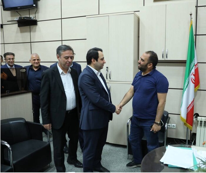بازدید روزانه مدیرعامل، اعضای هیئت مدیره و مدیران ارشد بانک صادرات ایران از شعب وستاد بانک