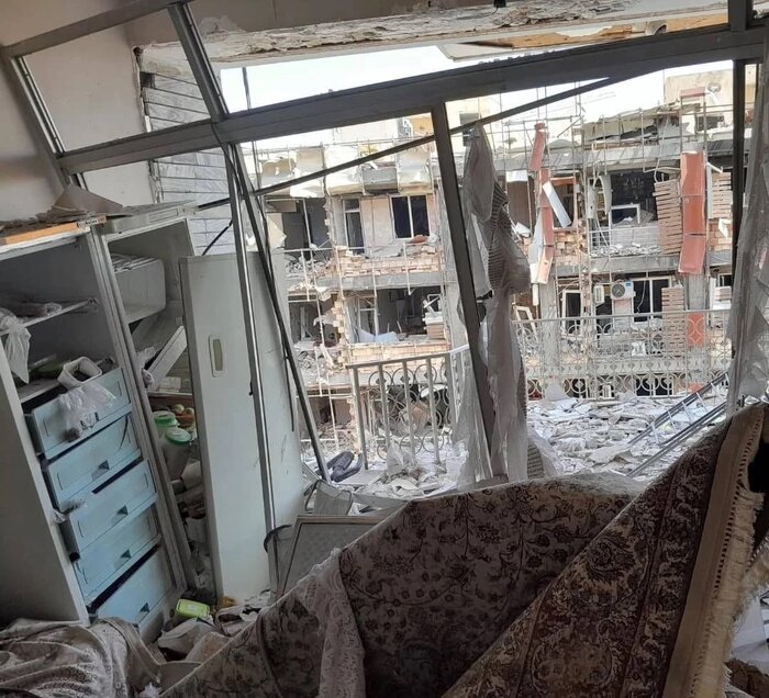 تخریب منزل و دفتر کار زندهیاد اکبر رادی در پی حمله اخیر رژیم صهیونیستی