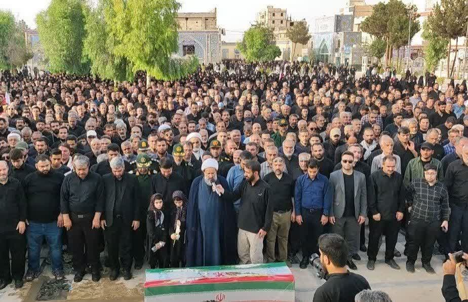 پیکر سردار حسن خوانساریان از شهدای تجاوز رژیم صهیونیستی در قرچک تشییع شد + فیلم