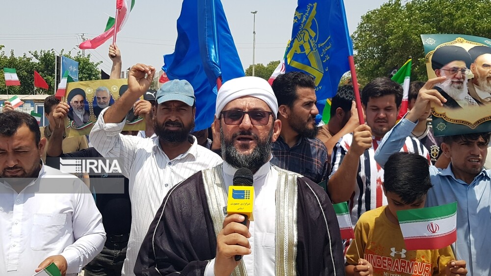 فیلم | راهپیمایی محکومیت تجاوز رژیم صهیونیستی و امریکا توسط اهل سنت بوشهر