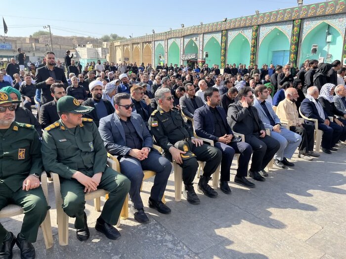 امام جمعه اهواز: هر تجاوز دشمن با پاسخ کوبندهتر مواجه میشود