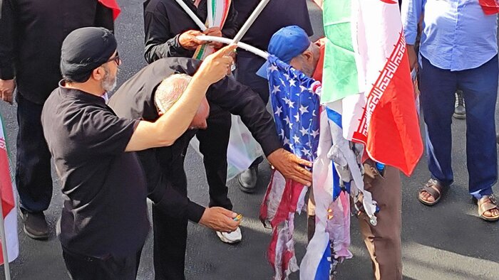 حضور میلیونی تهرانیها در تشییع شهدا؛ عشق به وطن موج میزند