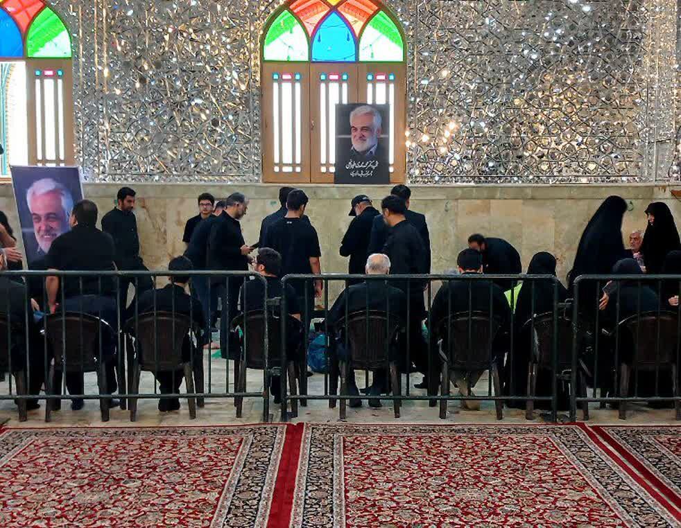 آماده سازی مزار شهید دکتر محمد مهدی طهرانچی در حرم حضرت عبدالعظیم+فیلم