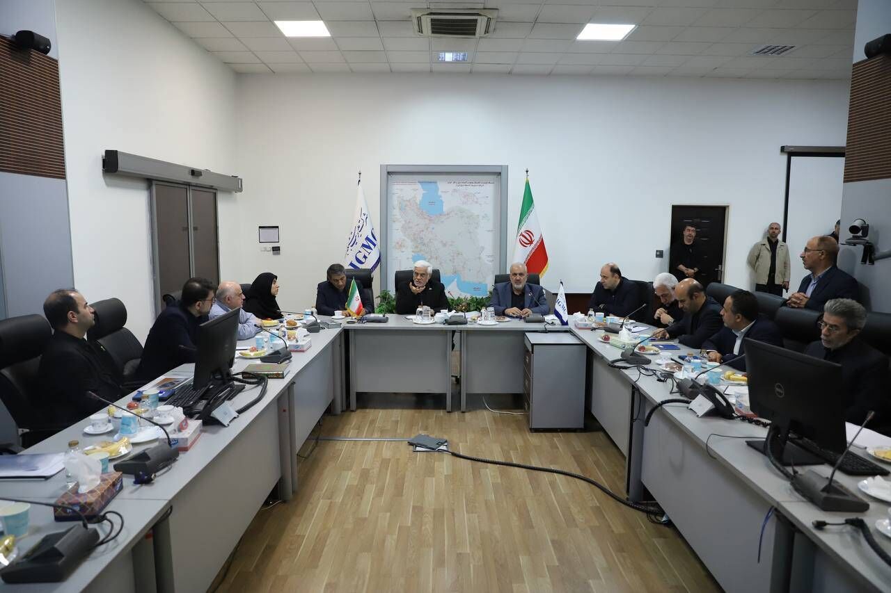 عارف: سهم اصلی در این پیروزی را مقام معظم رهبری به همراه مردم ایفا کردند