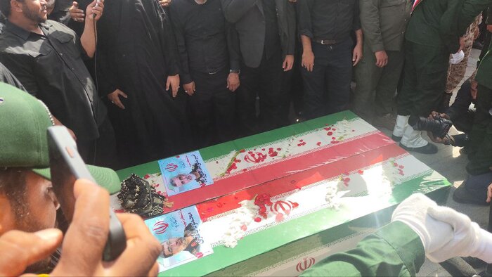 شهیدان سرلشکر امیر علی حاجی زاده و سردار محسن باقری در بهشت زهرا تدفین شدند