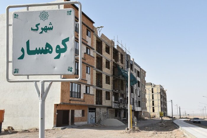 بازدید معاون وزیر راه و شهرسازی از طرح‌های نهضت ملی مسکن در سمنان