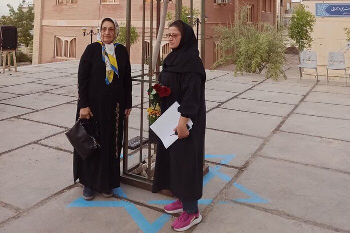 اثر هنری – آیینی «ریشه در باد» در بیرجند رونمایی شد