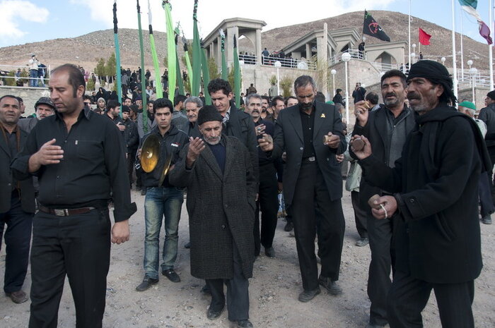 سنگزنی؛ روایت دلدادگی حسینی مردم قُهستان + فیلم