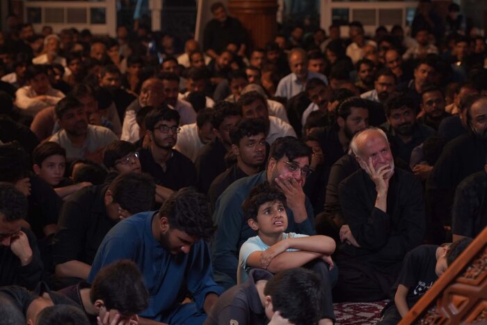 عزاداری شیعیان پاکستان در شب تاسوعای حسینی