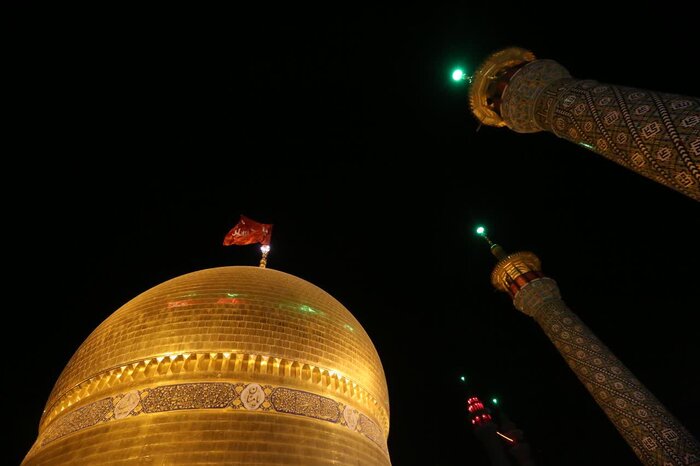 قم در شب عاشورای حسینی غرق در ماتم شد