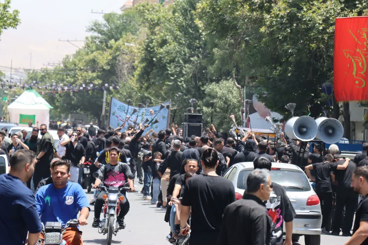 بروجرد عزادار علمدار کربلا