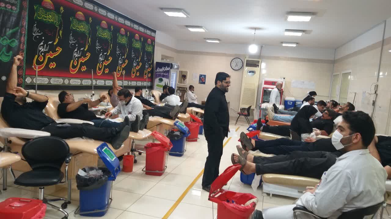 دهه محرم چهار هزار و ۸۲۱ واحد خون در آذربایجان شرقی اهدا شد دهه محرم چهار هزار و ۸۲۱ واحد خون در آذربایجان شرقی اهدا شد