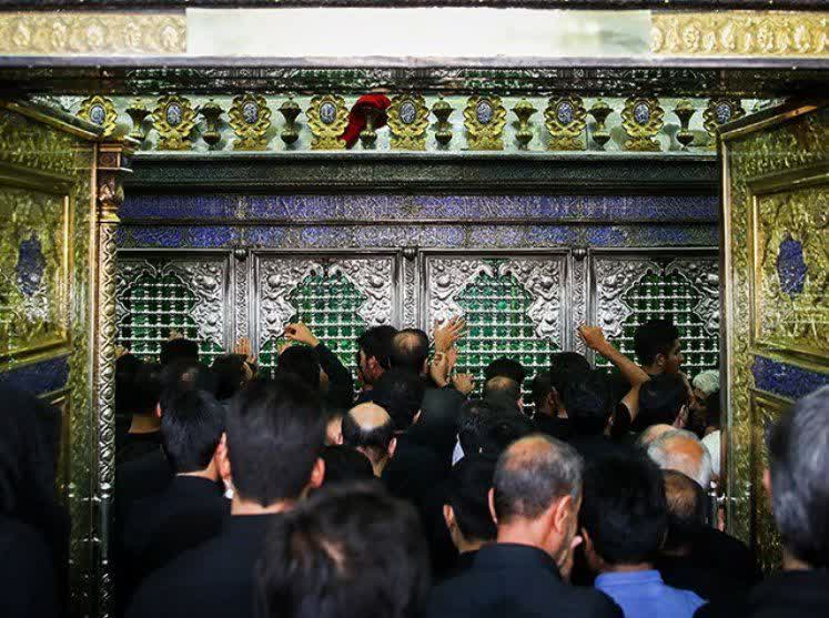 نوای عاشورا در کربلای ایران ، حرم عبدالعظیم حسنی(ع) میزبان عزاداران + فیلم