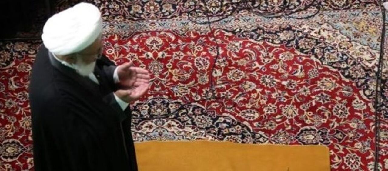 فیلم| عزاداری و نماز ظهر عاشورا در یک هزار و  ۵۰۰ نقطه در استان یزد برگزار شد