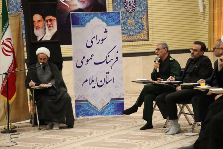 فرمانده سپاه ایلام: فداکاری نیروهای مسلح و ایستادگی ملت باید زنده و پررنگ بماند