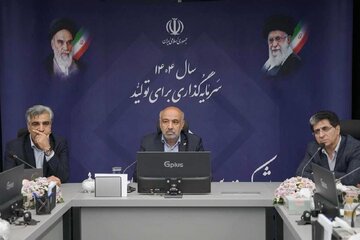وزیر کار:  با مدیریت سیاسی نمی توان اقتصاد را مدیریت کرد