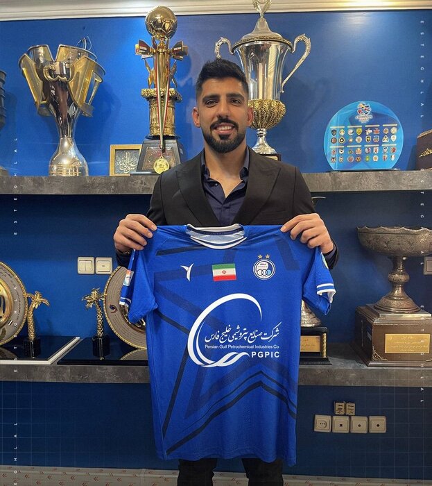 فرعباسی به استقلال پیوست