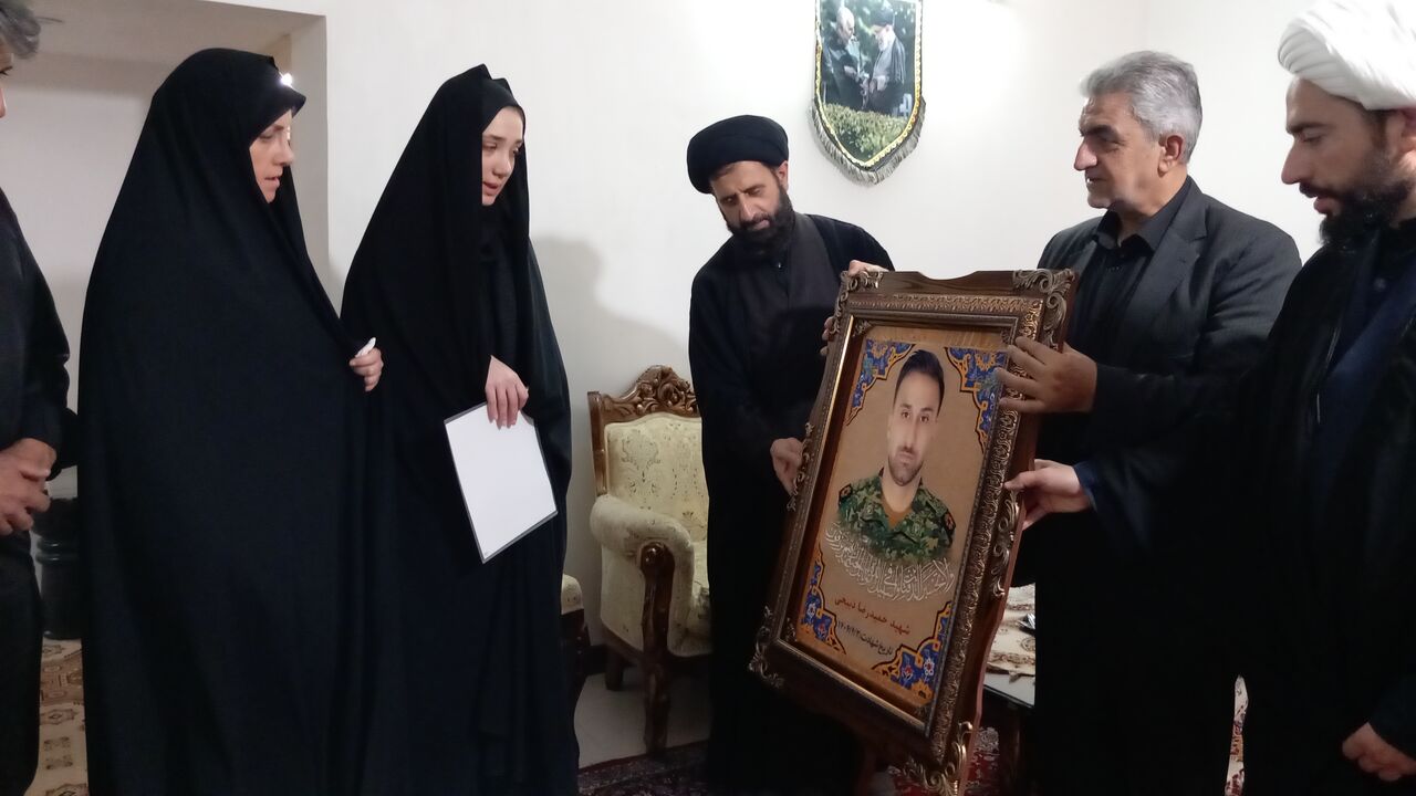 «به سوی فتح» با قدردانی مسوولان از خانواده ۲ شهید سرافراز گرمسار + فیلم