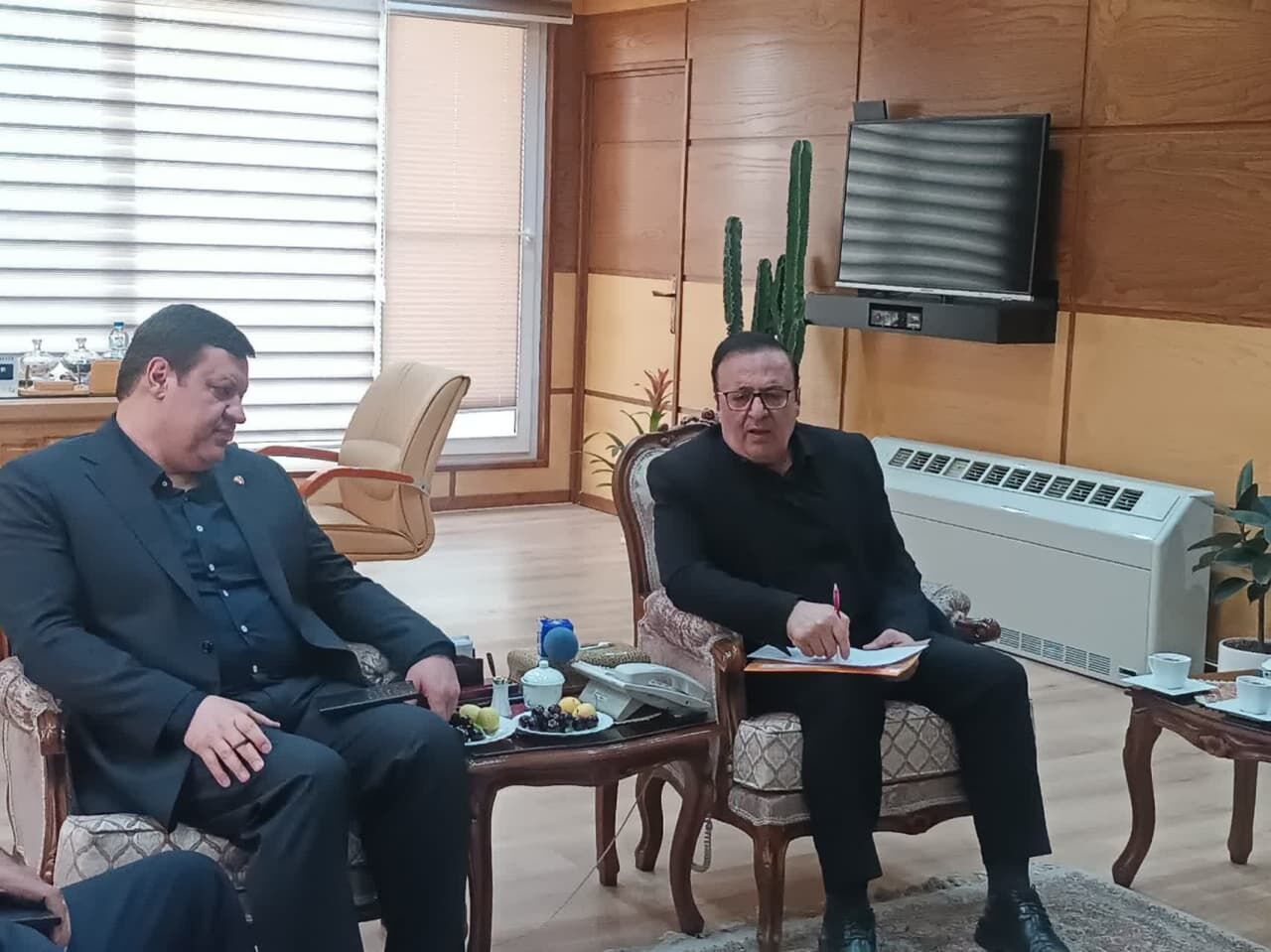 استاندار قزوین: بانک ملت در ساخت مدرسه و مرکز درمانی مشارکت کند