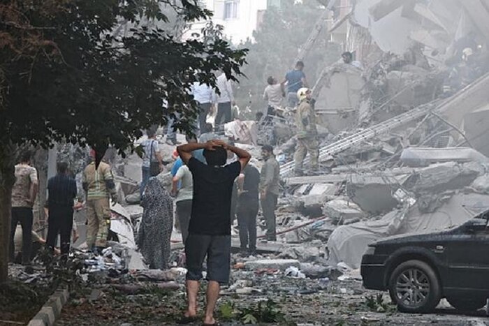 نماینده ادوار مجلس: باید تا جای ممکن از جنگ، خصومت و درگیری پرهیز کنیم