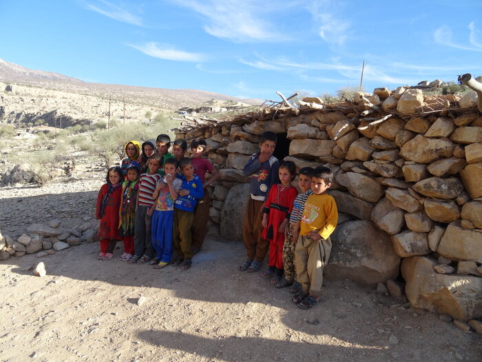آغاز فصل جدید یادگیری/ جای خالی ۳۰ دانشآموز و ۷ معلم شهید
