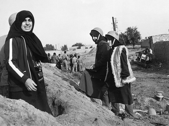 زنان ایران در لحظههای سرنوشتساز