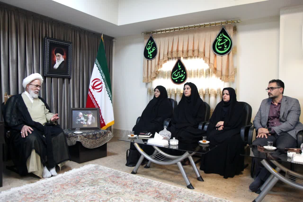 امام جمعه کرمانشاه: کتابخانههای سیار، عدالت فرهنگی را محقق میکنند