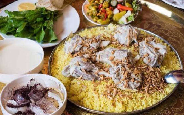 طرز تهیه منسف؛ غذای خوش طعم اردنی