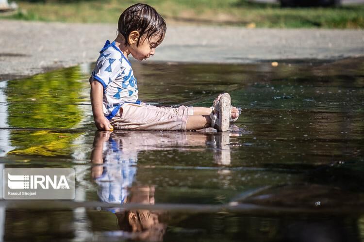 گرمازدگی و عواقب آن برای کودکان/ والدین مراقب باشند