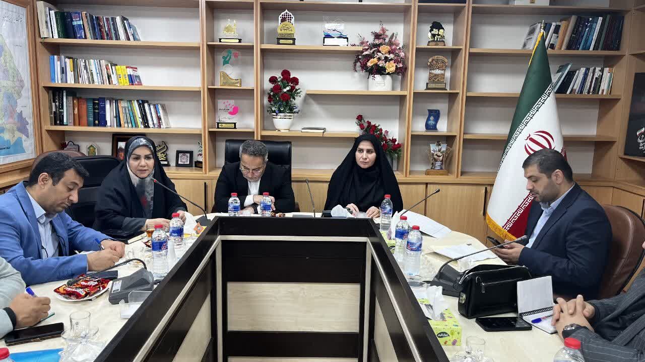 تقویت جایگاه زنان و تحکیم خانواده در اولویت برنامه‌های استان است