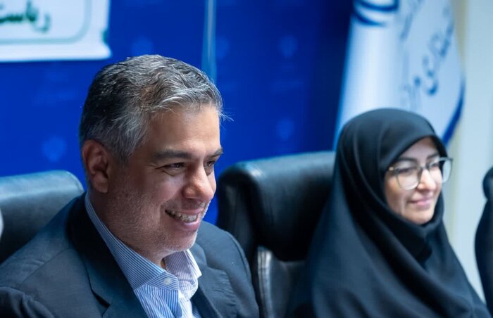 چالش‌های محیط زیست مرکزی؛ از تقدیم گلدان گل تا سکوت در برابر بحران‌ها