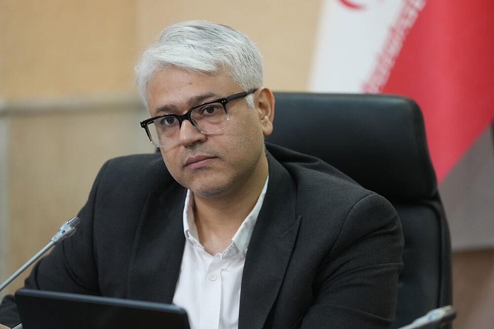 معاون وزیر ارتباطات خواستار تسریع در انتقال زمین به شرکتهای نوآورانه شد