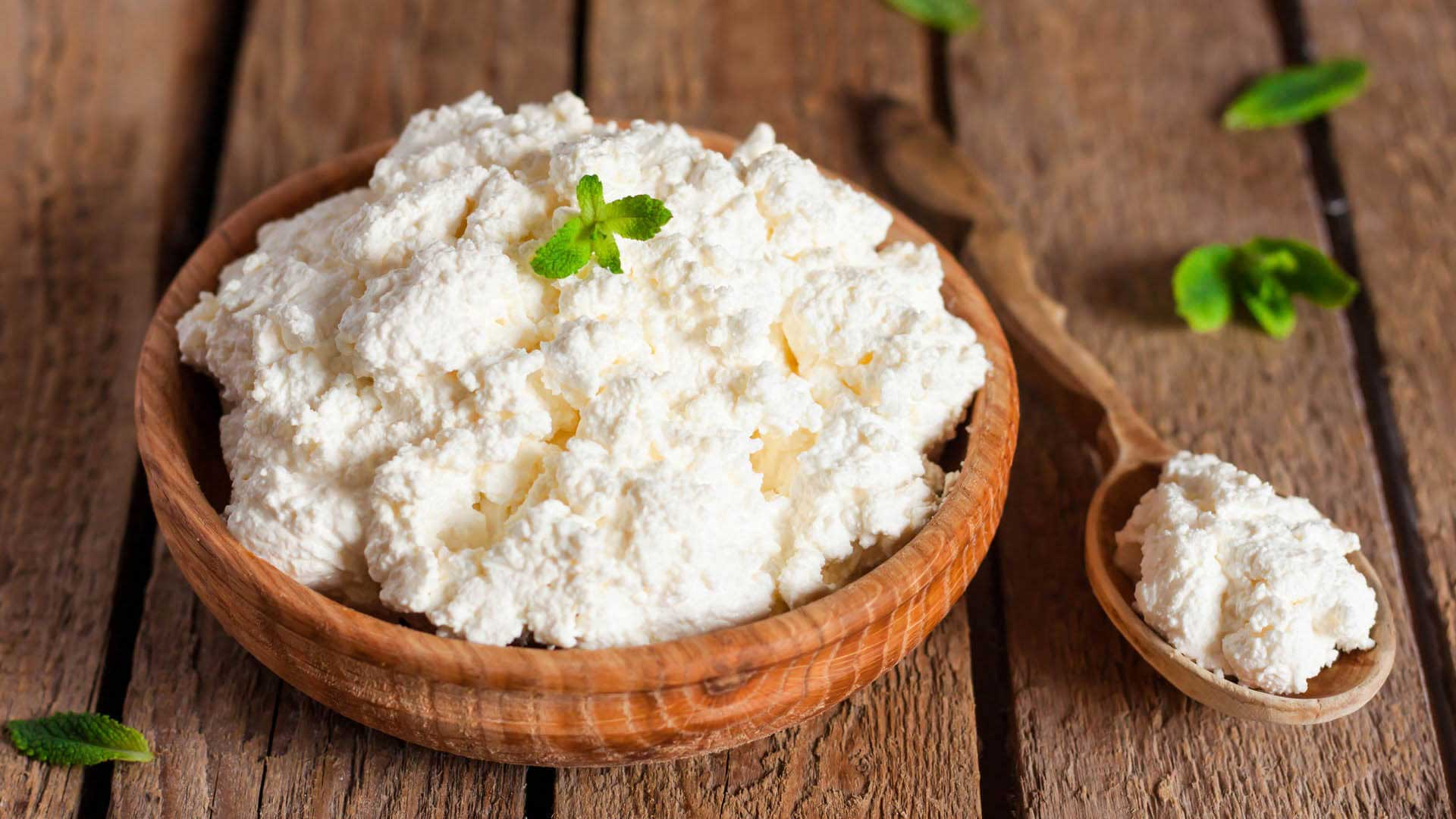 کاهش وزن آسان؛ غذاهایی که شما را لاغر میکنند