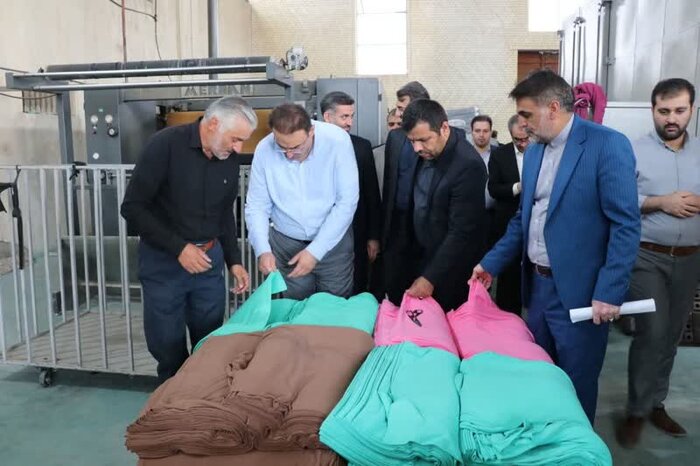صنعتگران کبودرآهنگی مسایل و مشکلات خود را با معاون وزیر صنعت درمیان گذاشتند