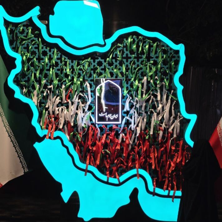 شبی برای آسمانی‌ها؛ تهران در سوگ و افتخار شهدای مظلوم ایستاد + فیلم