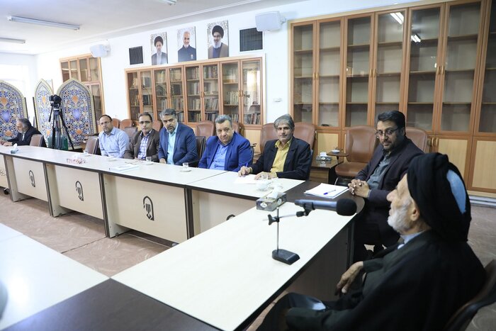 امام جمعه بیرجند: عدالت در نظام اسلامی شرط صحت و مشروعیت حاکمیت است