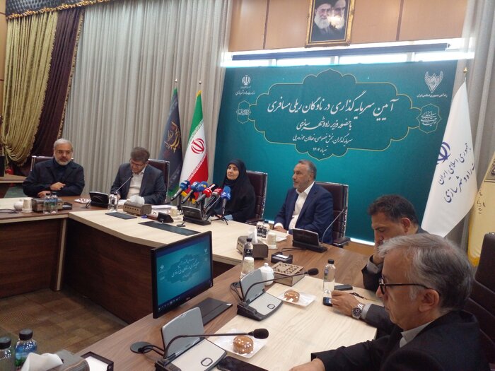 سرمایهگذاری ۸.۸ همتی بخش خصوصی در نوسازی و بازسازی ناوگان ریلی
