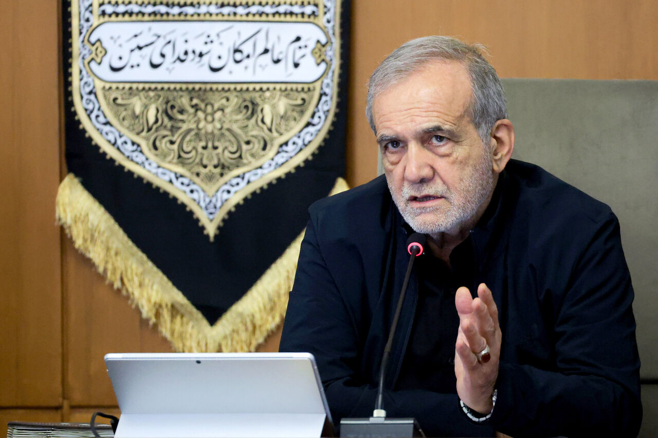 رئیس جمهوری: بحران آب از آنچه امروز درباره آن صحبت می‌شود، جدی‌تر است