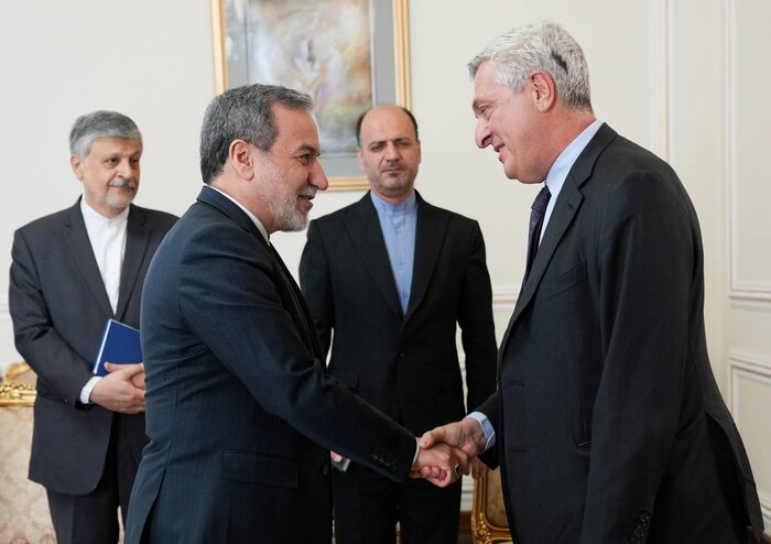 افغانستان، مهمترین محور رایزنی عراقچی با کمیساریای عالی سازمان ملل متحد در امور پناهندگان