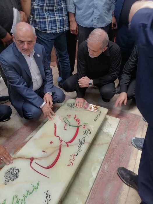 سفر سرزده رییسجمهور به قم