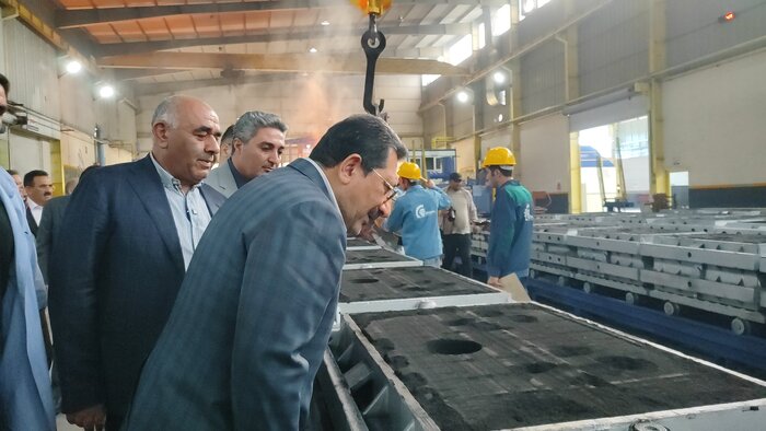 وزیر صمت: زنجیره تولید در آذربایجان غربی تقویت شود