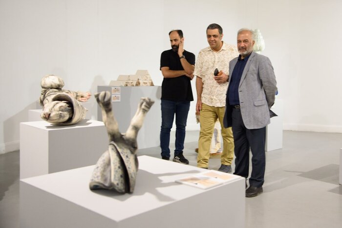 بخش دوم نمایشگاه «به گزارش زنان» در خانه هنرمندان ایران افتتاح شد