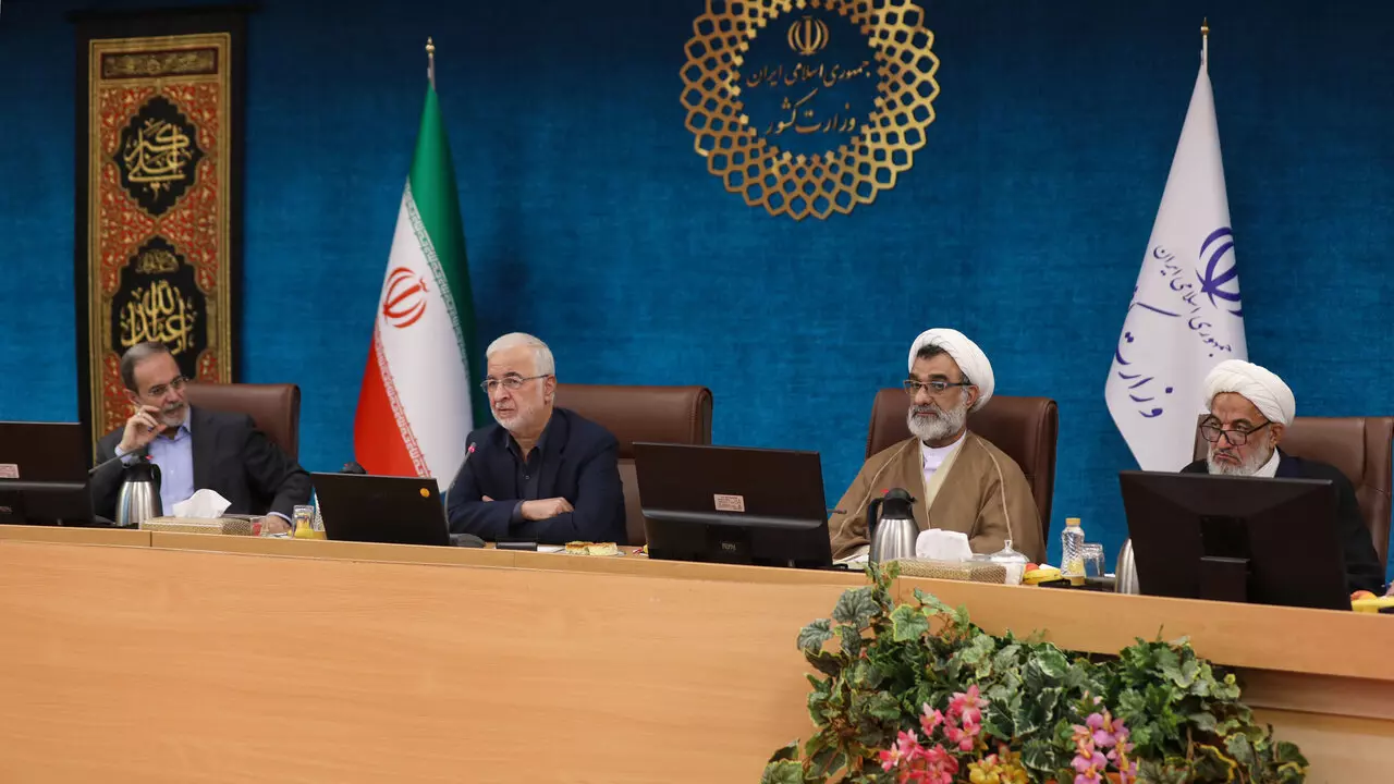 تاکید وزیر کشور بر ضرورت حفظ انسجام ملی/باید از ایجاد تشتت جلوگیری کنیم